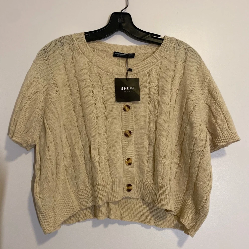 Cropped button up knitted short sleeve - Picture 1 of 3